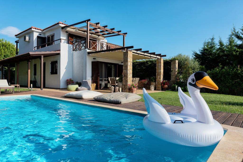 Elani Villa Dieci By Luxlikehome Siviri Quarto foto